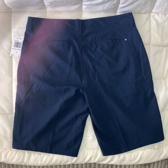 Hurley Mens shorts - Navy color - 32 Waist - Picture 2 of 5